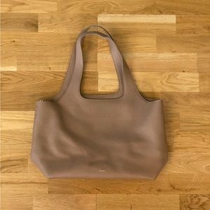 Cuyana system tote